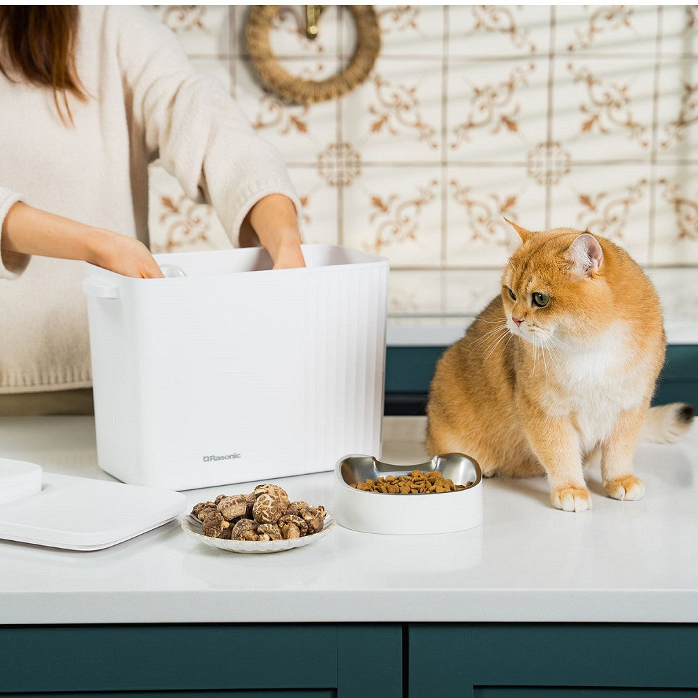 Cordless Vacuum Pet Food Storage - Image 5