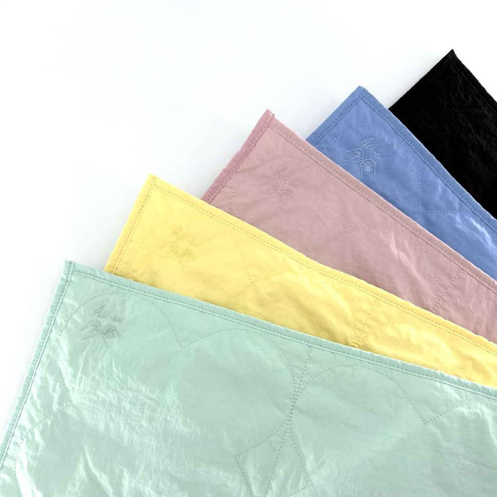 Four Leaf Heaven Traval Mat for Dogs & Cats - Image 7
