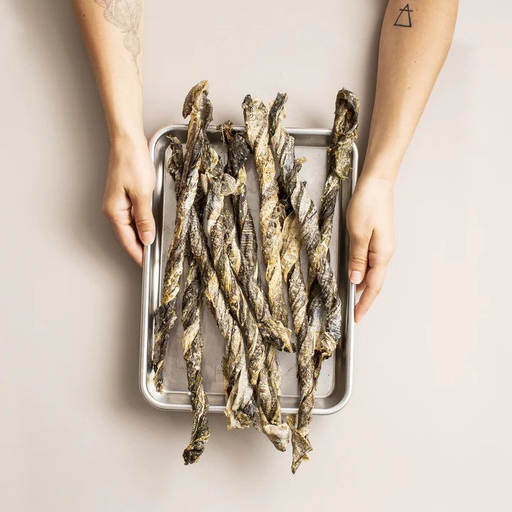 Cod Skin Crunchy Sticks Dog & Cat Treats - Image 5